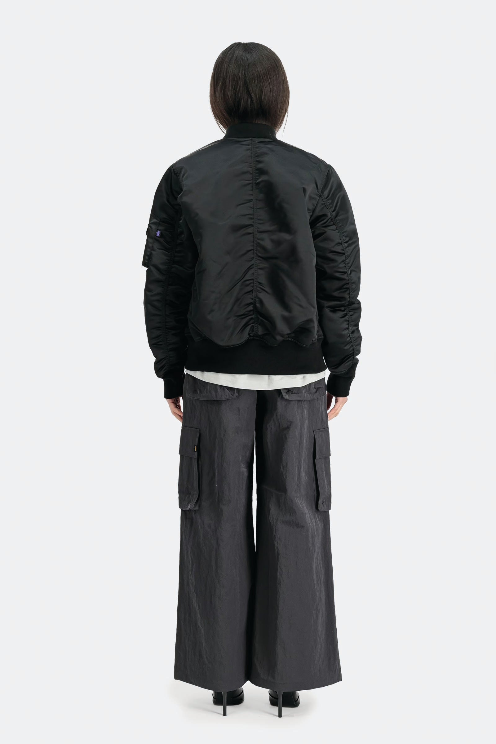  Alpha Industries Ma-1 Base Flight Bomber Jacket Unisex Nero - 3