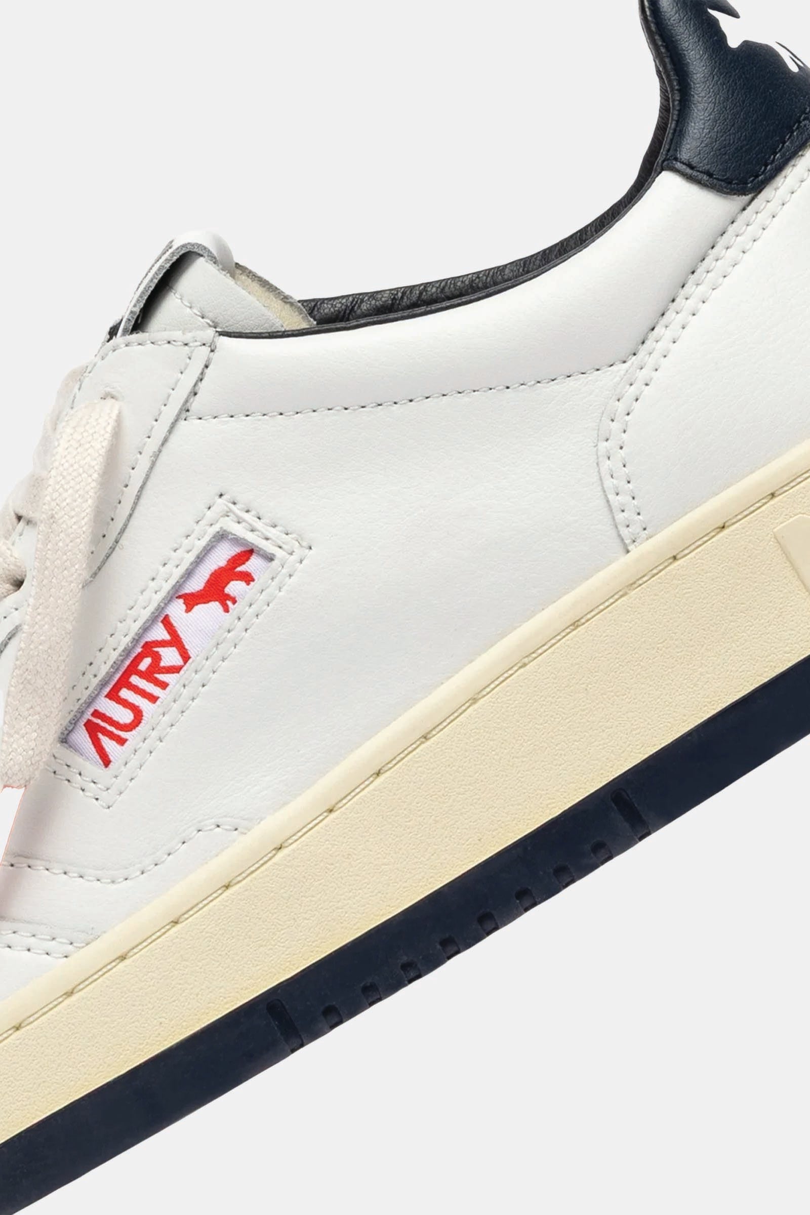  Autry Medalist Low 'maison Kitsuné' Bianco Uomo Bianco Blu - 4