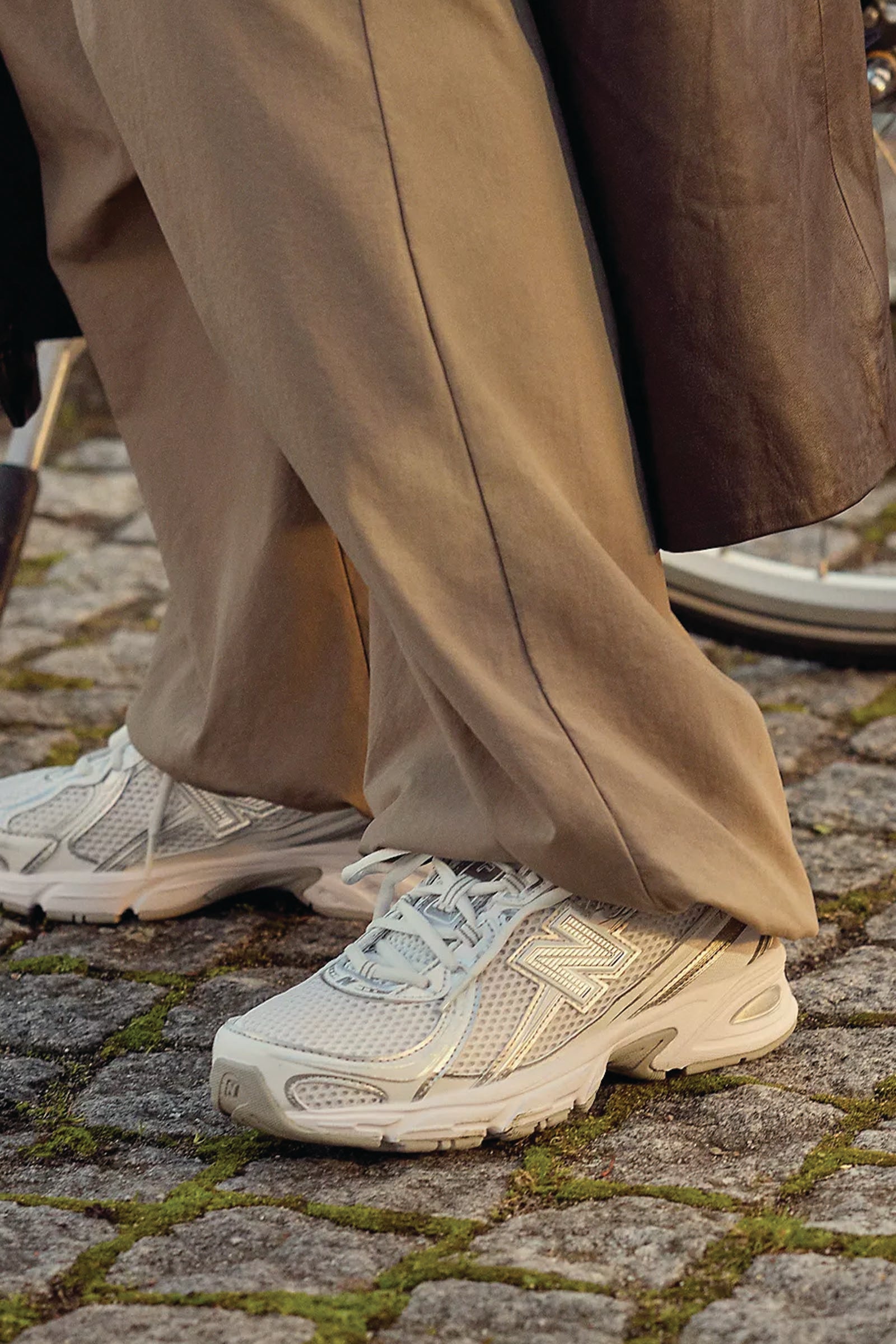  New Balance 740 Bianco Unisex Bianca - 4