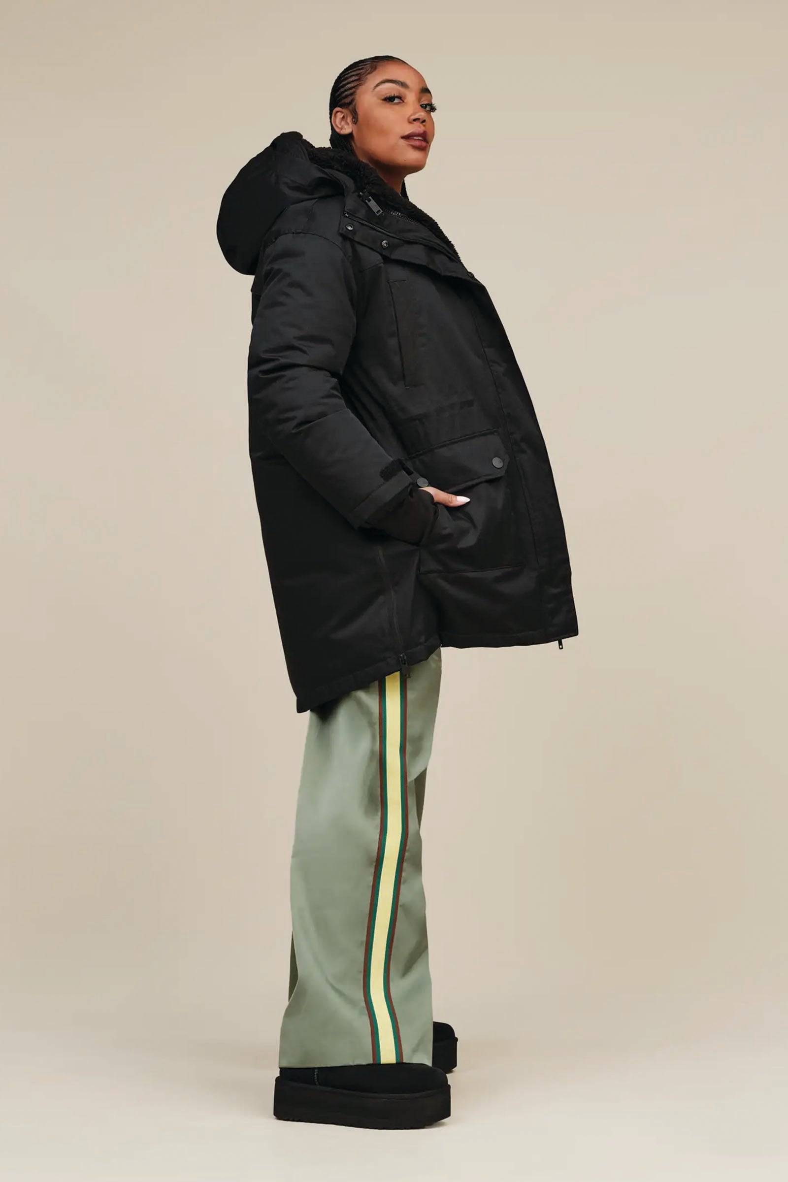  Ugg Classic Ultra Mini Platform Donna Nero - 4